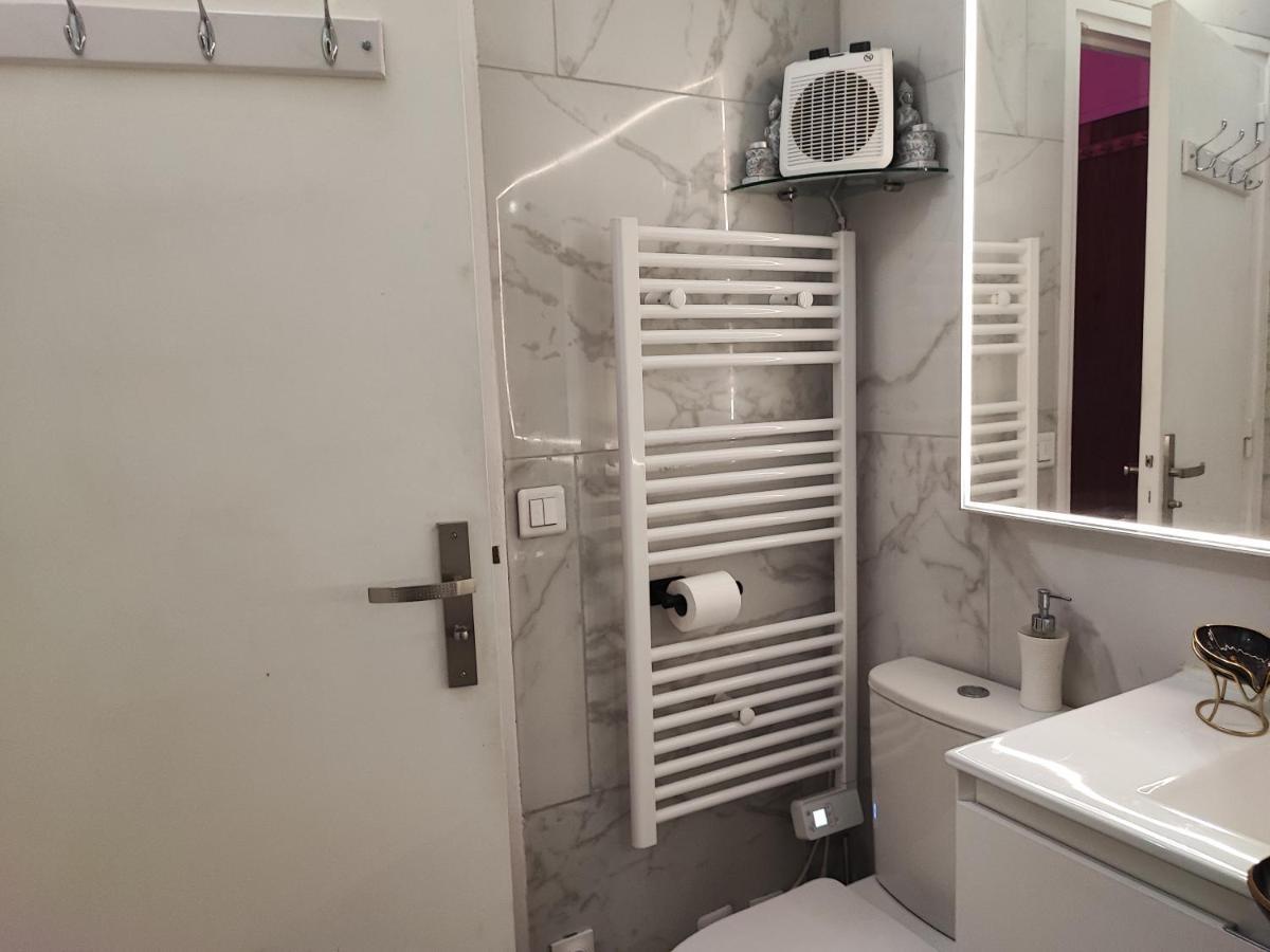 Magnifique Studio Au Coeur Du Marais Parigi Esterno foto